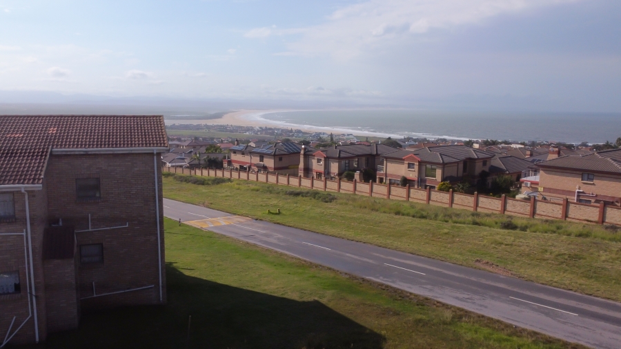 0 Bedroom Property for Sale in Wavecrest Eastern Cape